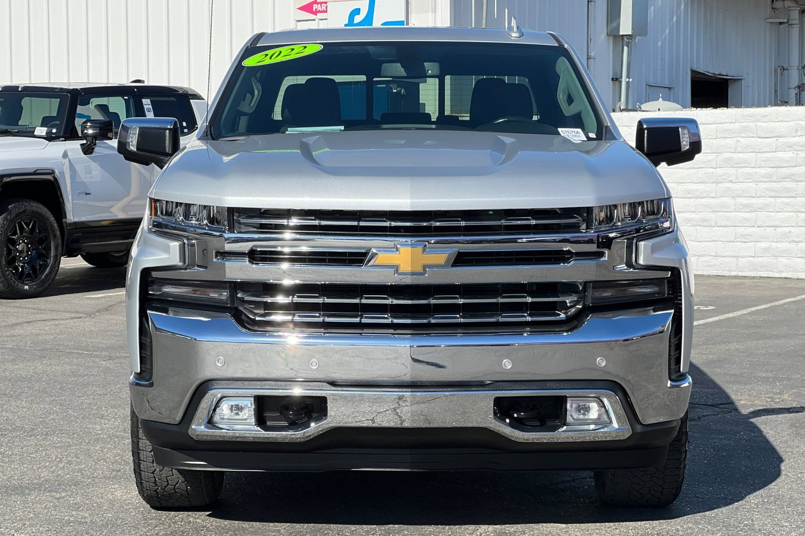 Used 2022 Chevrolet Silverado 1500 LTZ AWD/4WD image 9