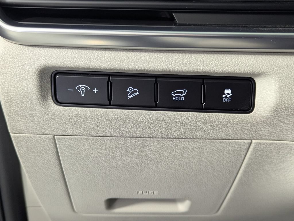 Used 2024 Kia Telluride SX Prestige w/ Towing Package AWD/4WD image 13