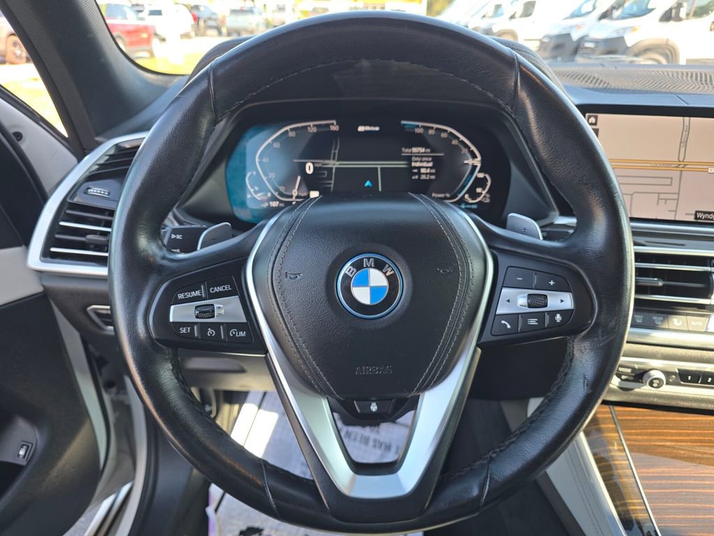 Used 2023 BMW X5 xDrive45e image 26