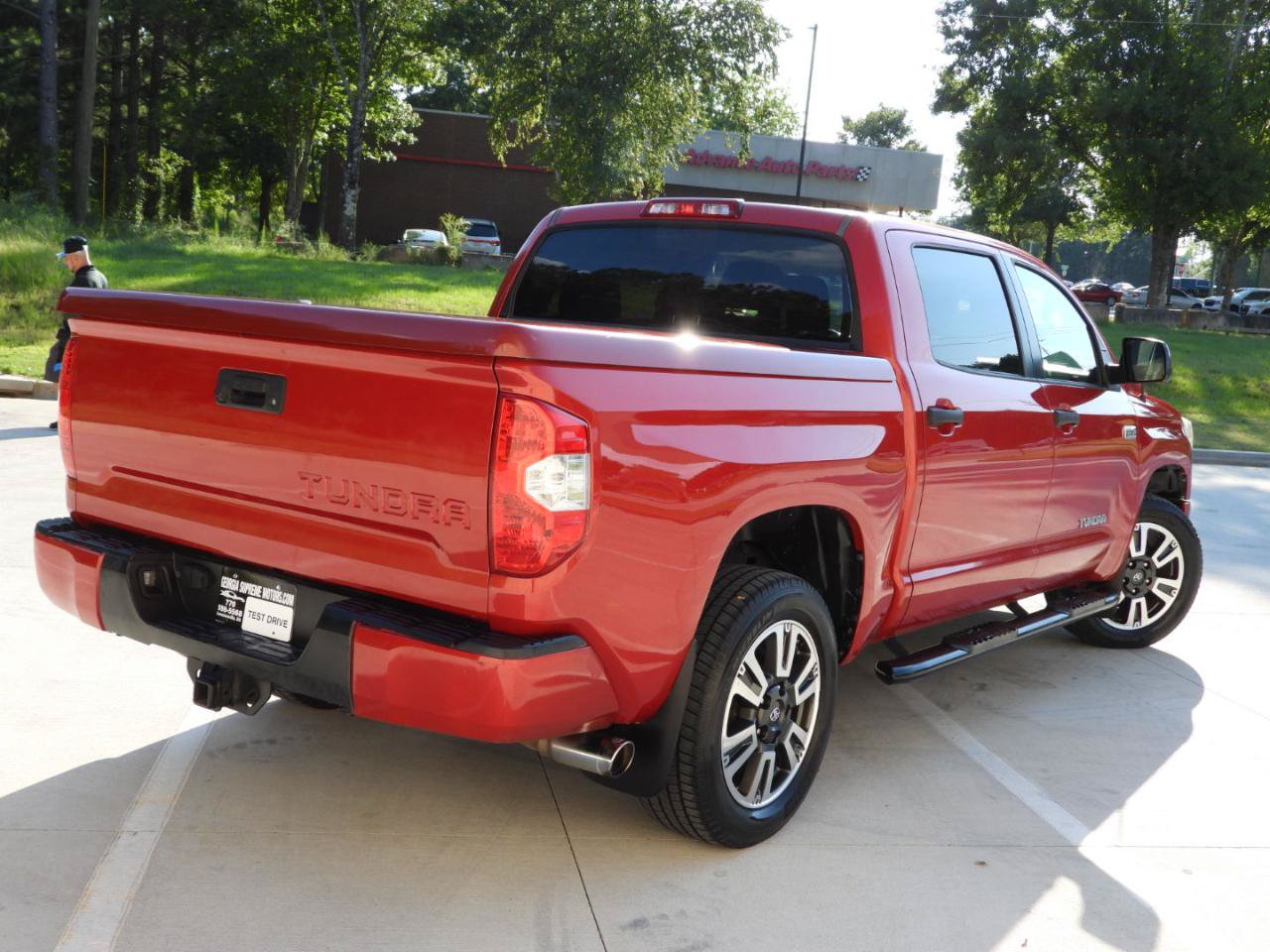 Used 2018 Toyota Tundra CrewMax SR5 w/ TRD Sport Package RWD image 15