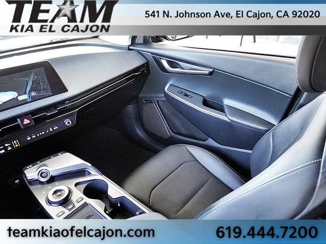 Used 2022 Kia EV6 Wind RWD image 22