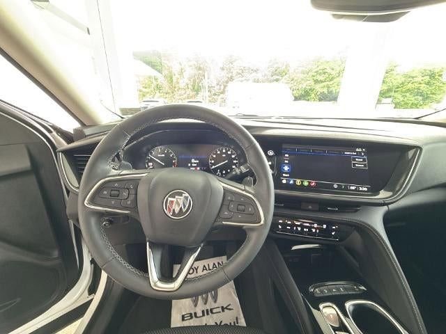 Used 2022 Buick Envision Preferred image 2