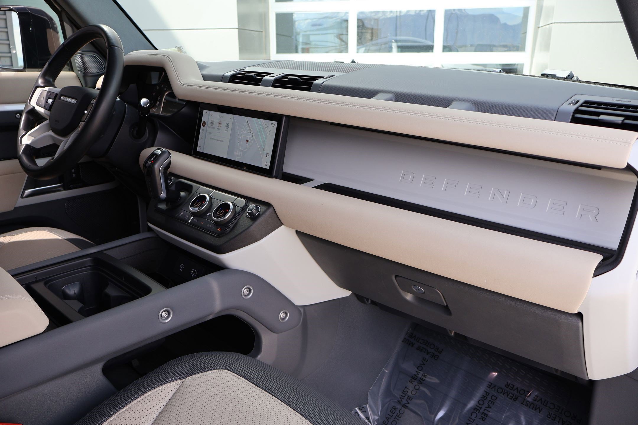 Certified 2023 Land Rover Defender 110 X-Dynamic SE image 30