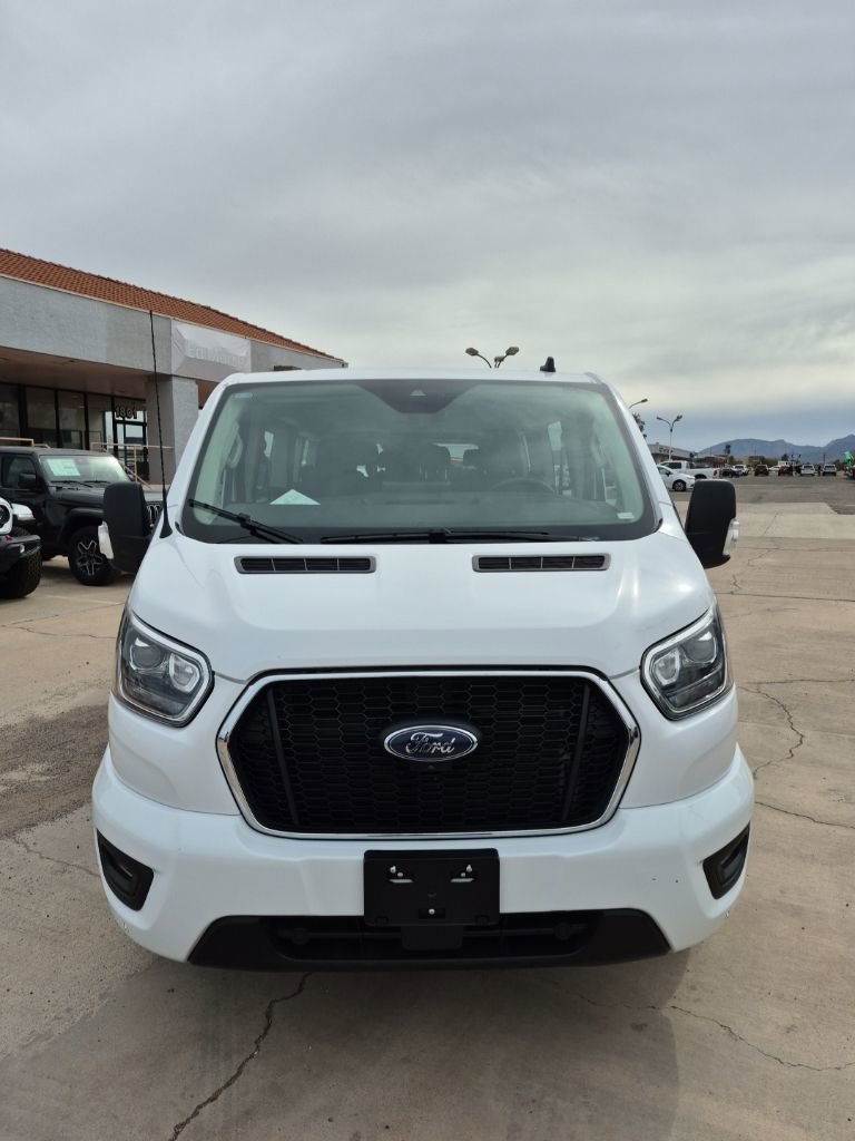 Used 2023 Ford Transit 350 XLT RWD image 2