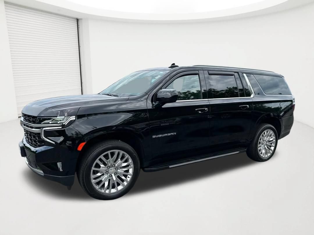 Used 2024 Chevrolet Suburban LS w/ Driver Alert Package AWD/4WD image 1