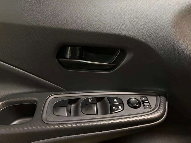 Used 2021 Nissan Versa S image 40