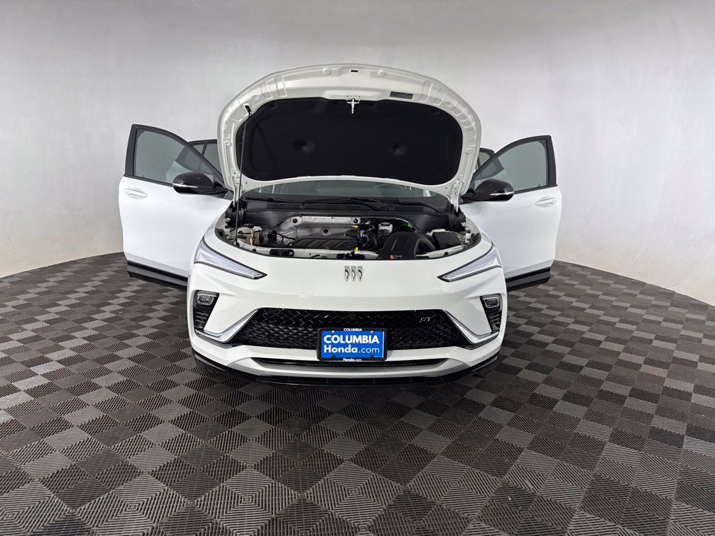 Used 2025 Buick Envista Sport Touring w/ Convenience I Package FWD image 12