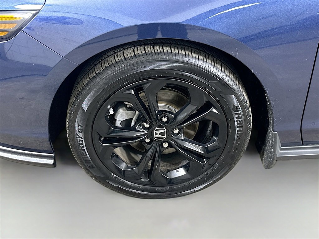 Used 2025 Honda Accord SE image 8