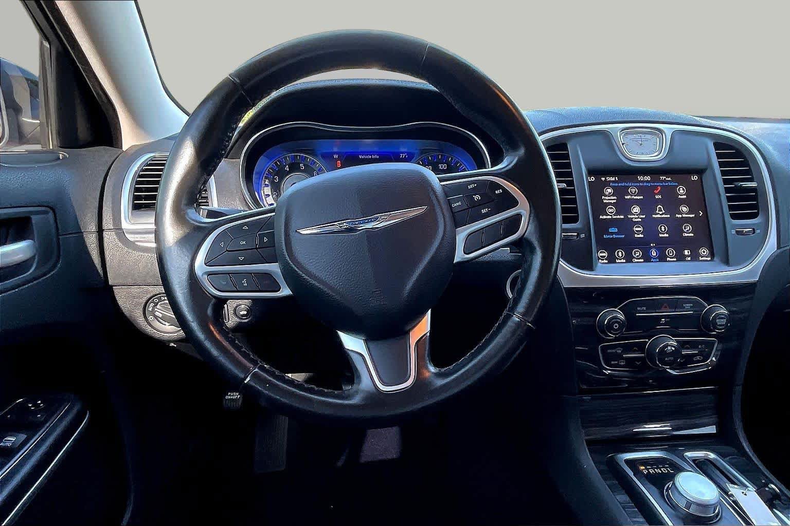 Used 2019 Chrysler 300 Touring w/ Sport Appearance Package RWD image 6