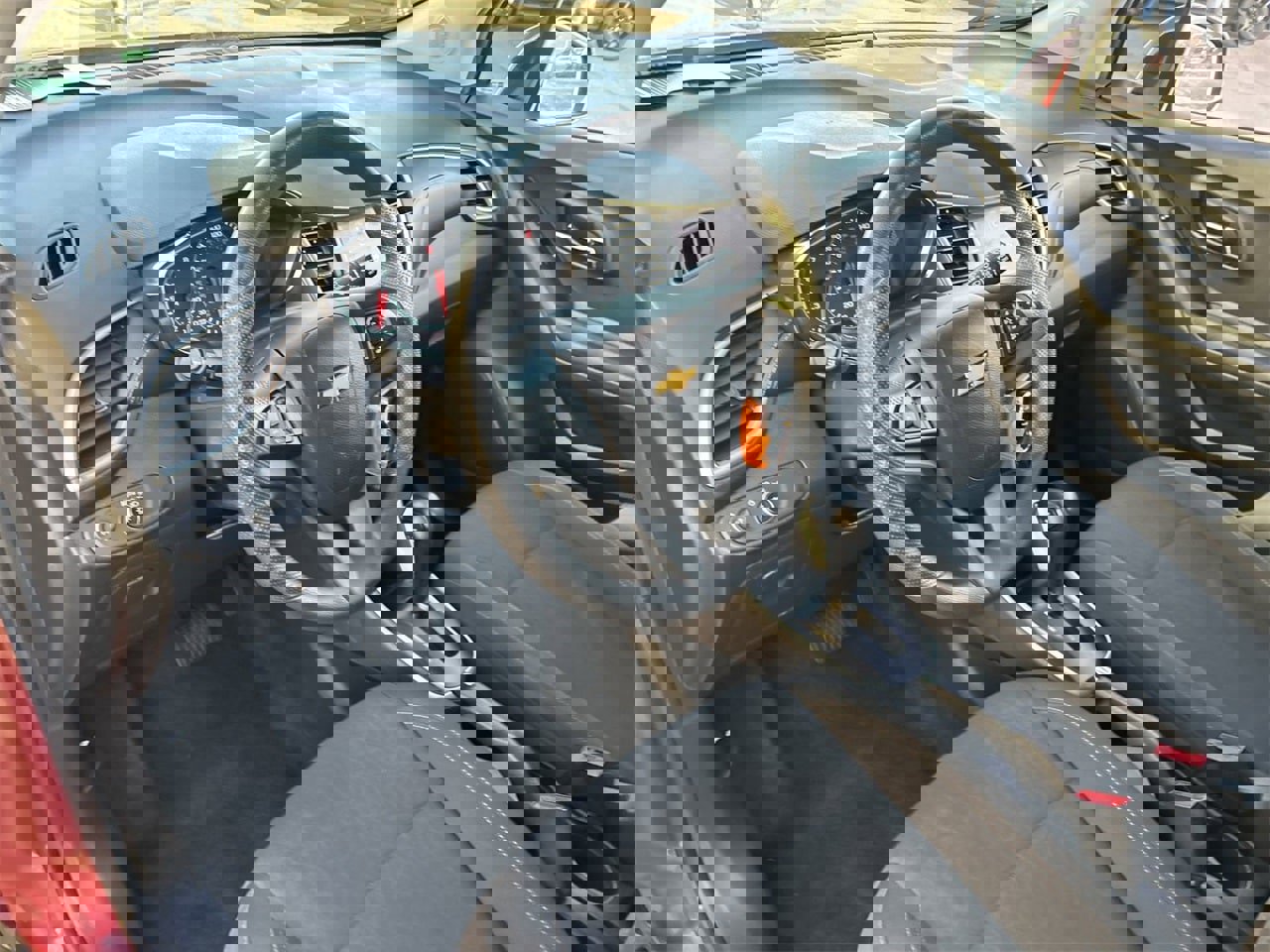 Used 2021 Chevrolet Trax LS w/ Tint and Cruise Package image 14