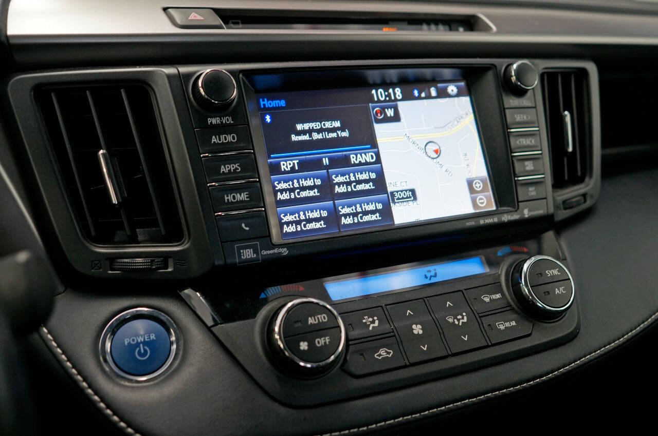 Used 2018 Toyota RAV4 Limited w/ Advanced Technology Package image 19