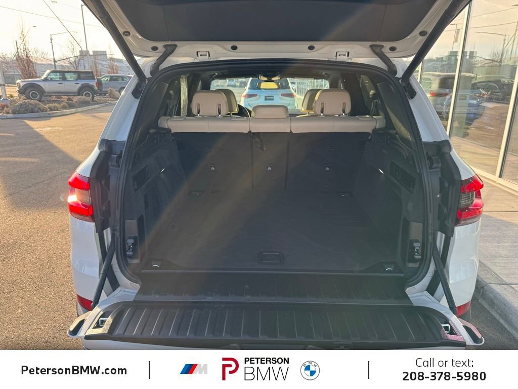 Used 2022 BMW X5 xDrive40i w/ Luxury Seating Package image 6