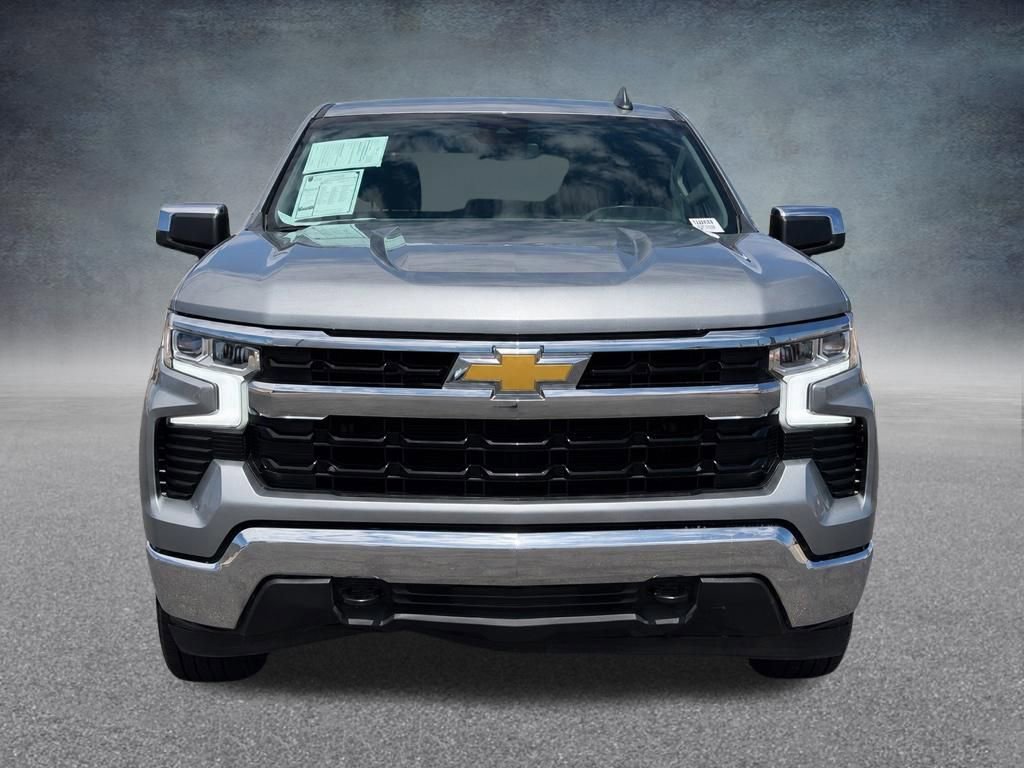 Used 2025 Chevrolet Silverado 1500 LT AWD/4WD image 9