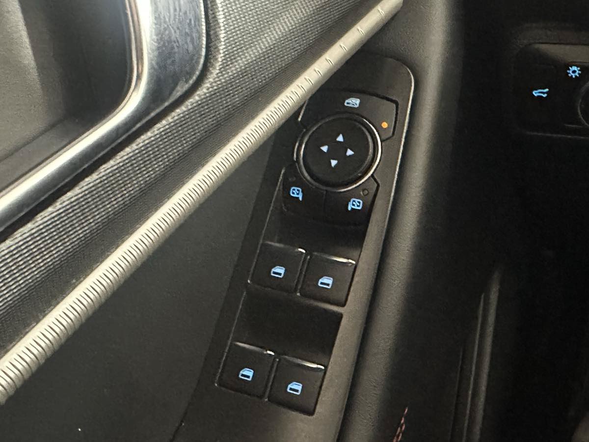 Used 2026 Ford Explorer ST-Line AWD/4WD image 43
