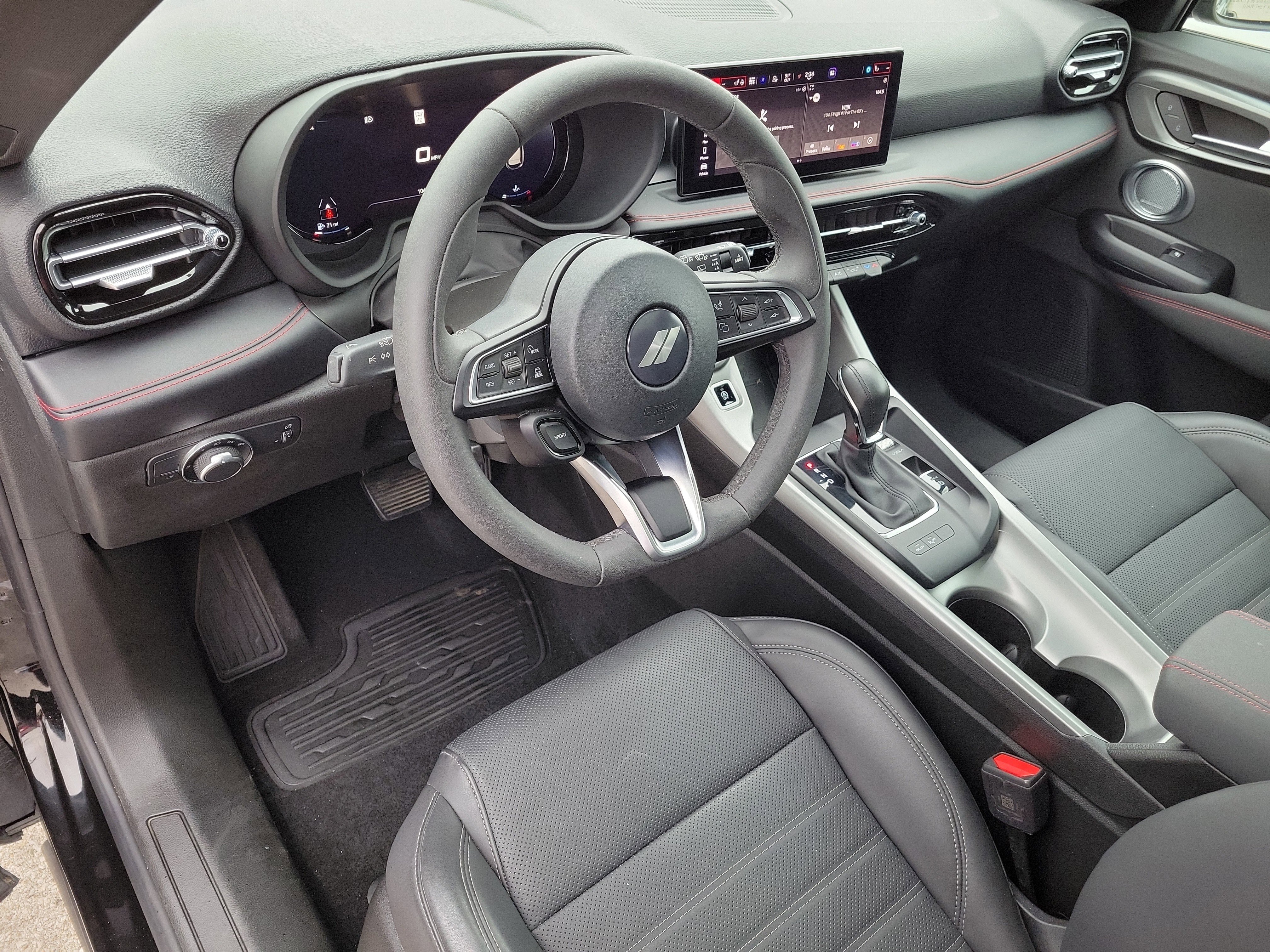 Used 2024 Dodge Hornet GT image 19