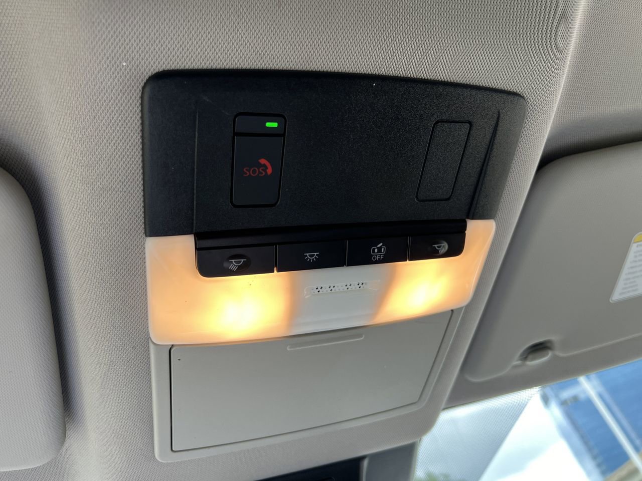 Certified 2023 Nissan Rogue SV FWD image 17