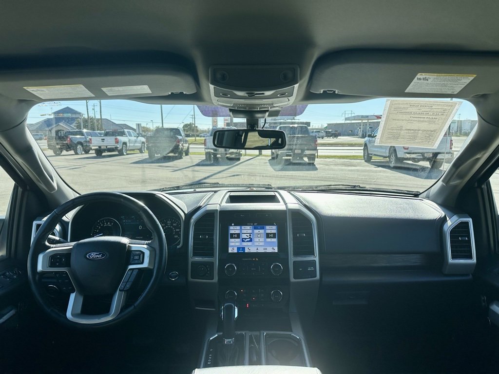 Used 2019 Ford F150 Lariat image 14