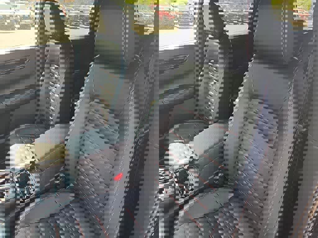 Used 2024 Honda CR-V Sport Touring image 16