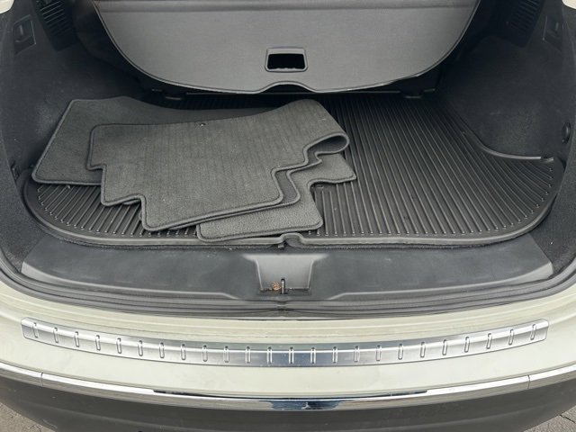 Certified 2024 Nissan Murano Platinum w/ Cargo Package image 17