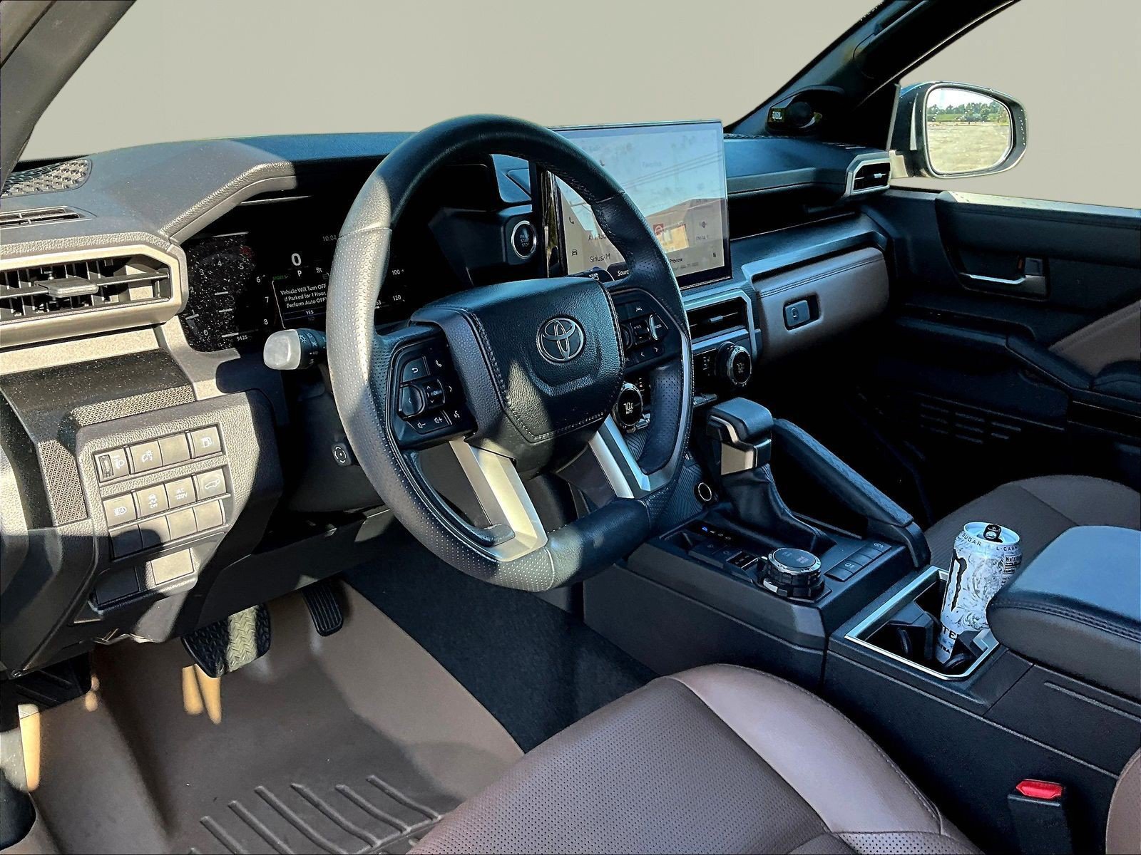 Used 2025 Toyota 4Runner Limited AWD/4WD image 17