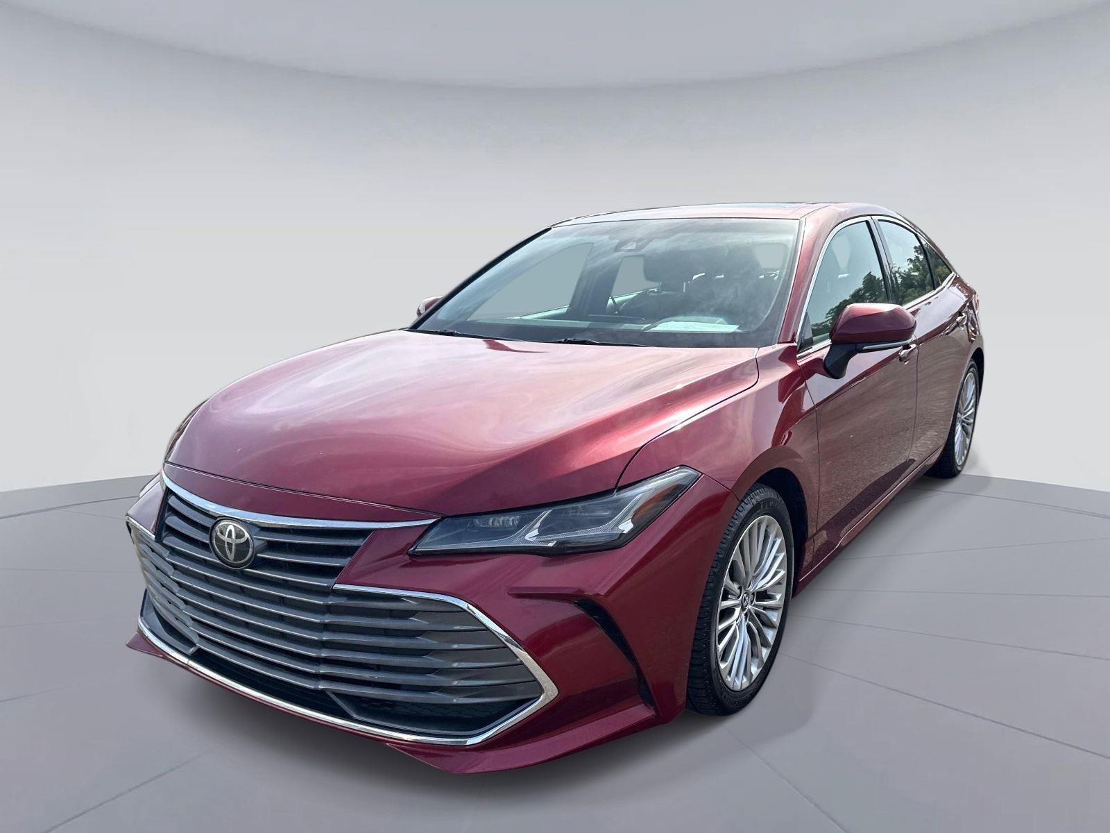 Used 2019 Toyota Avalon Limited FWD image 8
