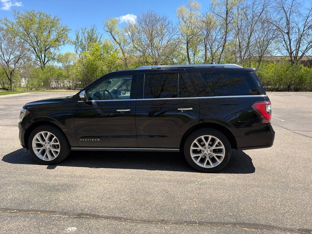 Used 2019 Ford Expedition Platinum AWD/4WD image 24