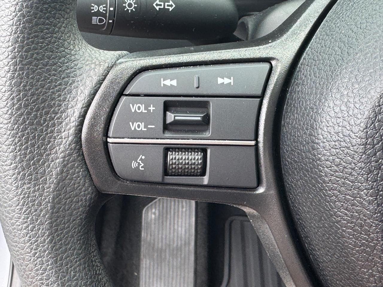 Certified 2025 Honda Accord SE image 22