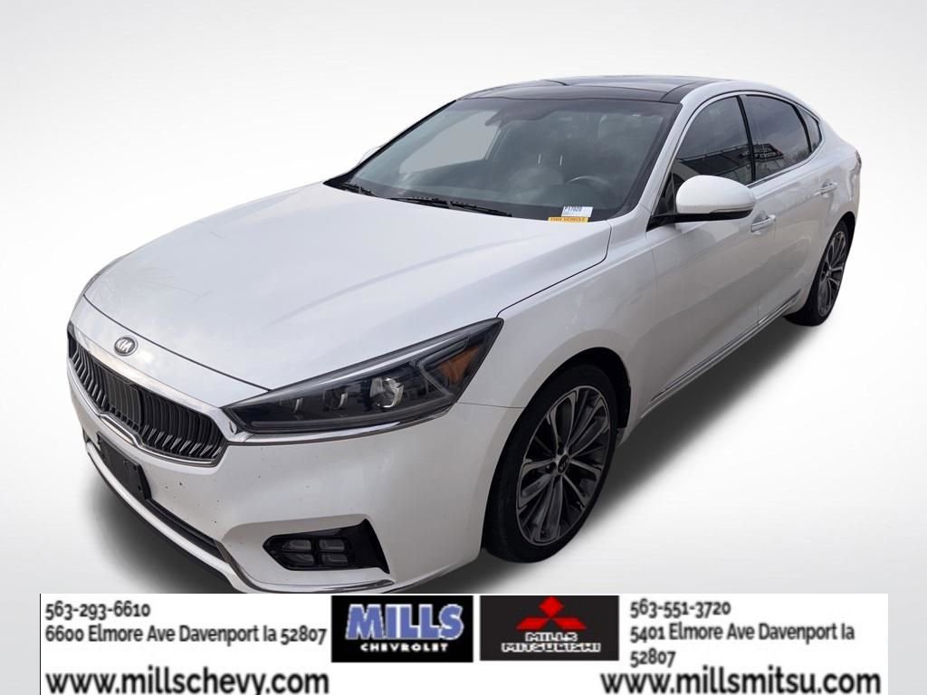 Used 2019 Kia Cadenza Technology