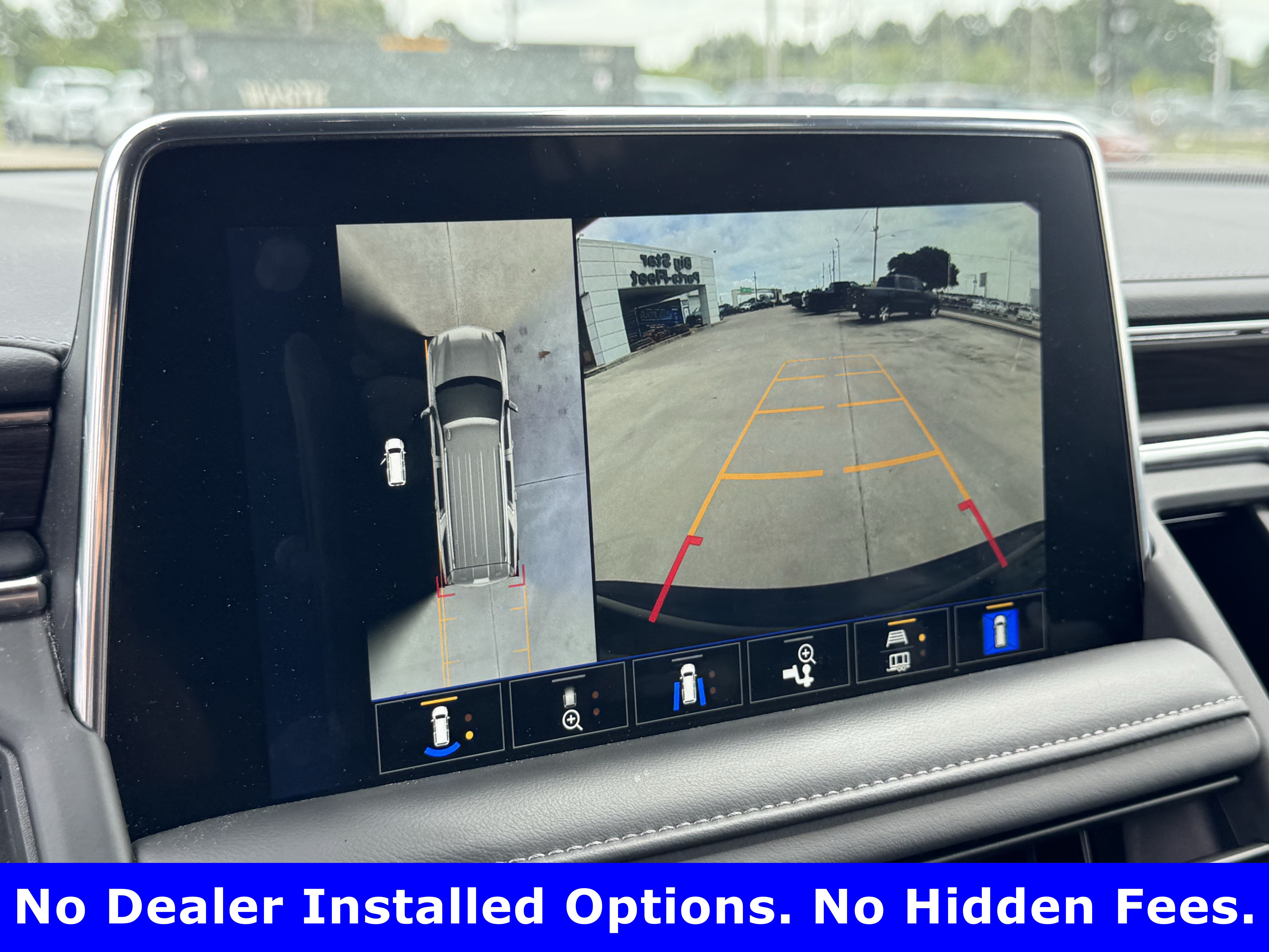 Used 2024 Chevrolet Tahoe Z71 w/ Z71 Off-Road Package AWD/4WD image 16