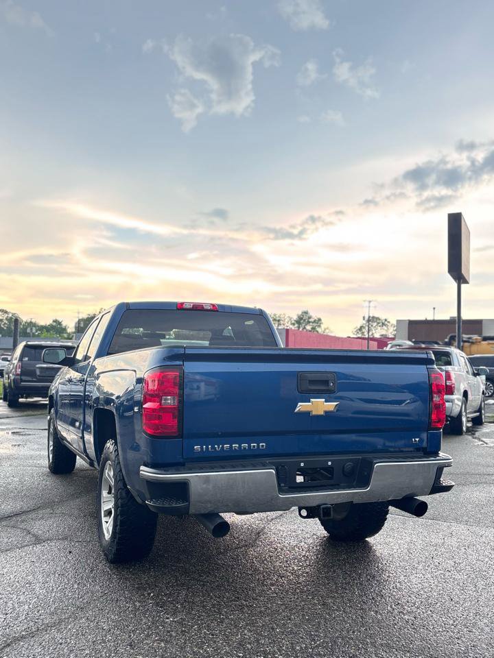 Used 2015 Chevrolet Silverado 1500 LT w/ All Star Edition AWD/4WD image 4