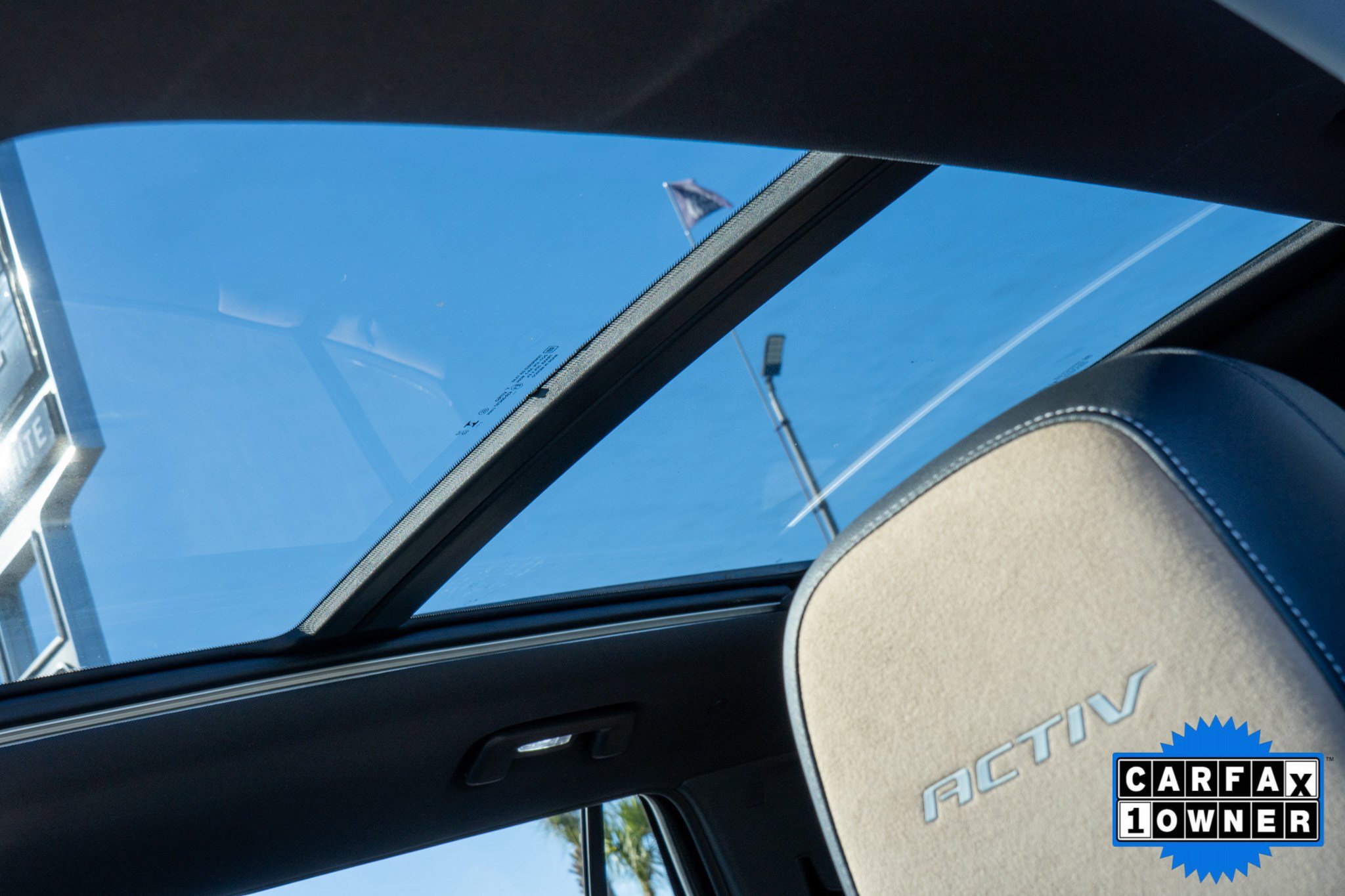 Certified 2025 Chevrolet Equinox ACTIV w/ Convenience Package III image 18