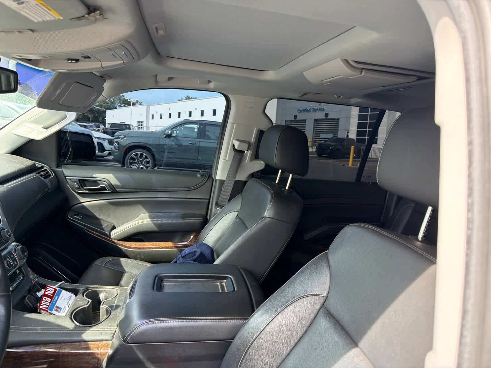 Used 2019 Chevrolet Suburban LT AWD/4WD image 8