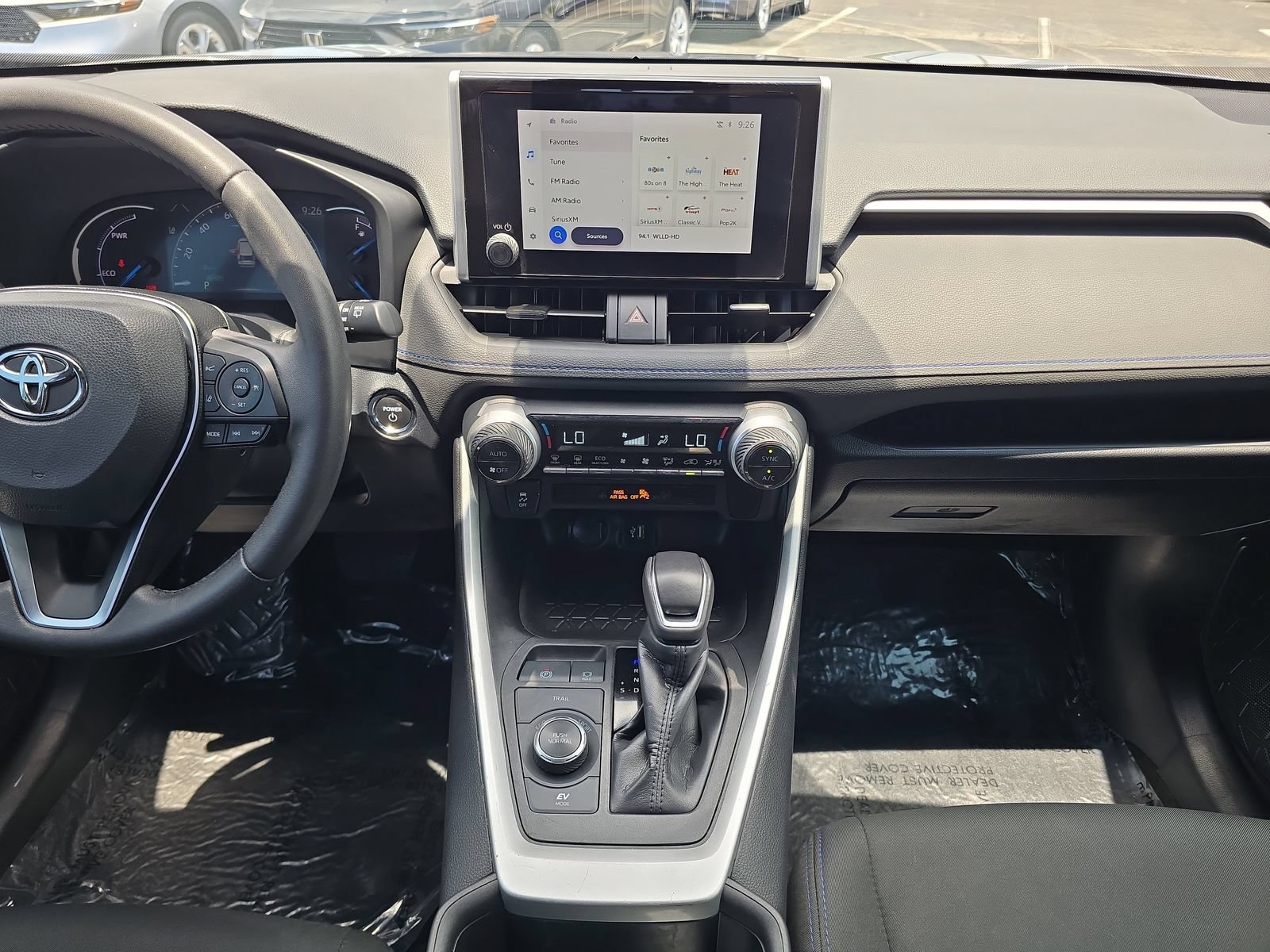 Used 2024 Toyota RAV4 SE AWD/4WD image 11