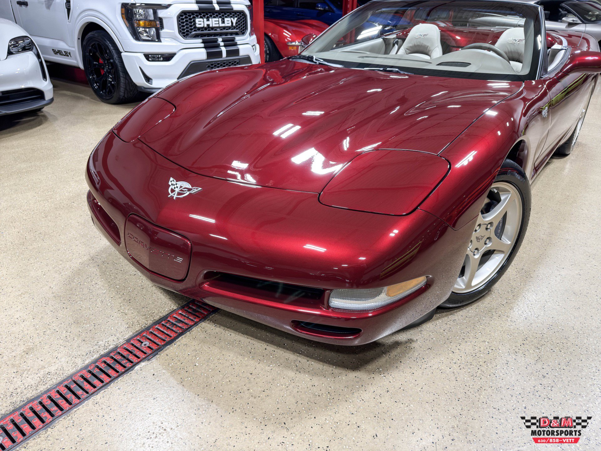Used 2003 Chevrolet Corvette 50TH Anniversary Convertible w/ Preferred Equipment Group1 image 33