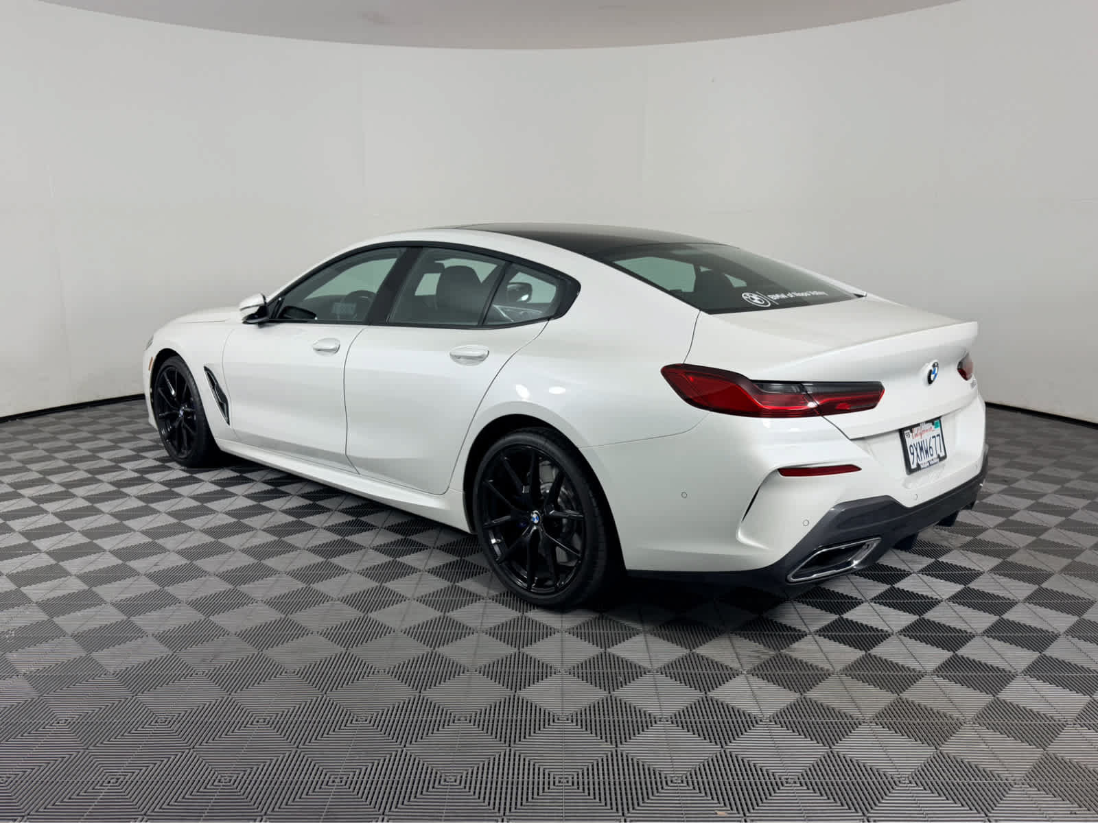Used 2025 BMW 840i w/ Driving Assistance Package RWD image 5
