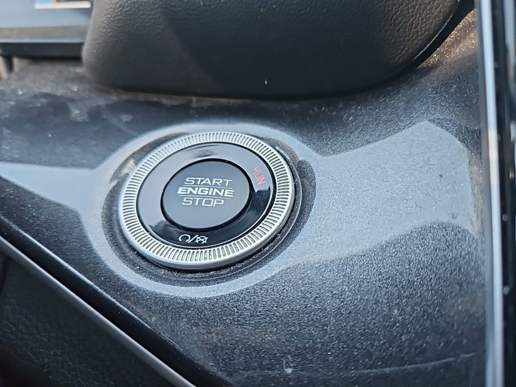 Used 2023 Jeep Grand Cherokee L Laredo AWD/4WD image 23