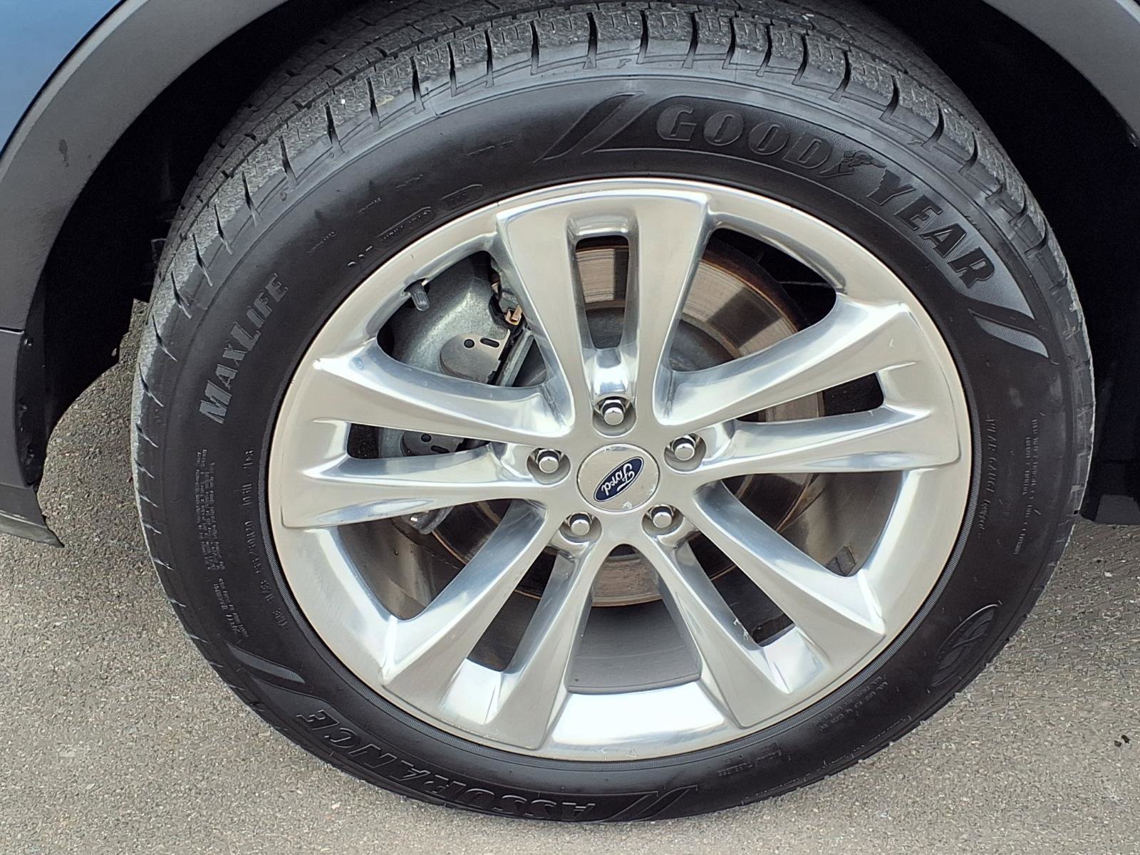 Used 2019 Ford Explorer XLT w/ Equipment Group 202A image 33