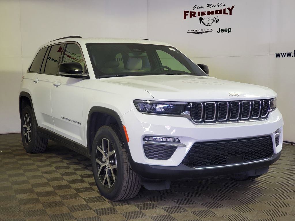 Used 2024 Jeep Grand Cherokee Limited AWD/4WD image 2