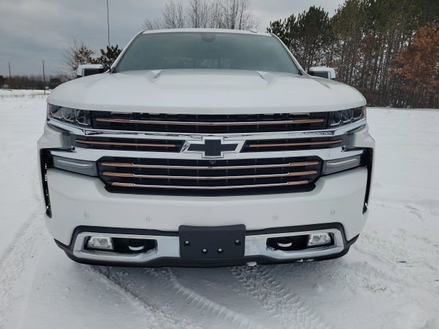 Used 2020 Chevrolet Silverado 1500 High Country w/ Technology Package image 2