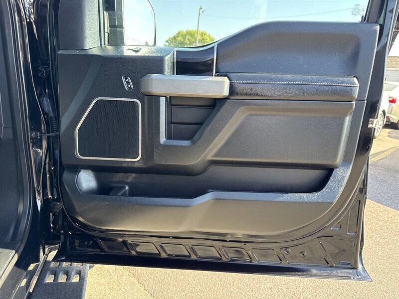 Used 2018 Ford F150 Raptor w/ Equipment Group 802A Luxury image 20