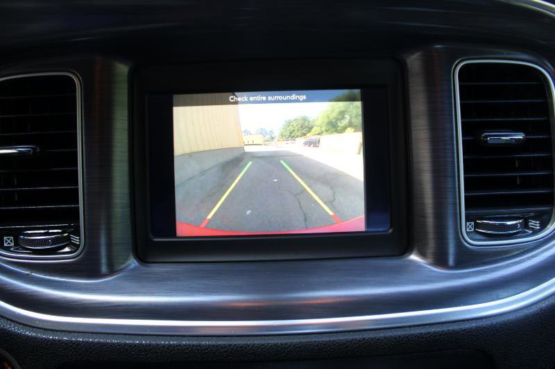 Used 2018 Dodge Charger SXT image 27