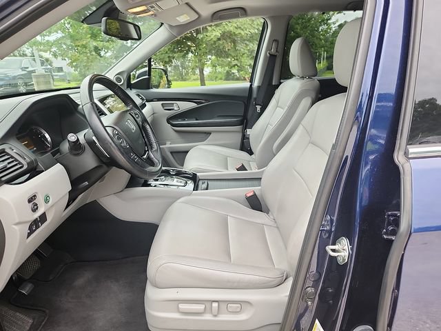Used 2018 Honda Pilot Touring image 13