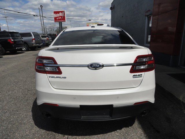 Used 2016 Ford Taurus SHO w/ Equipment Group 401A AWD/4WD image 4