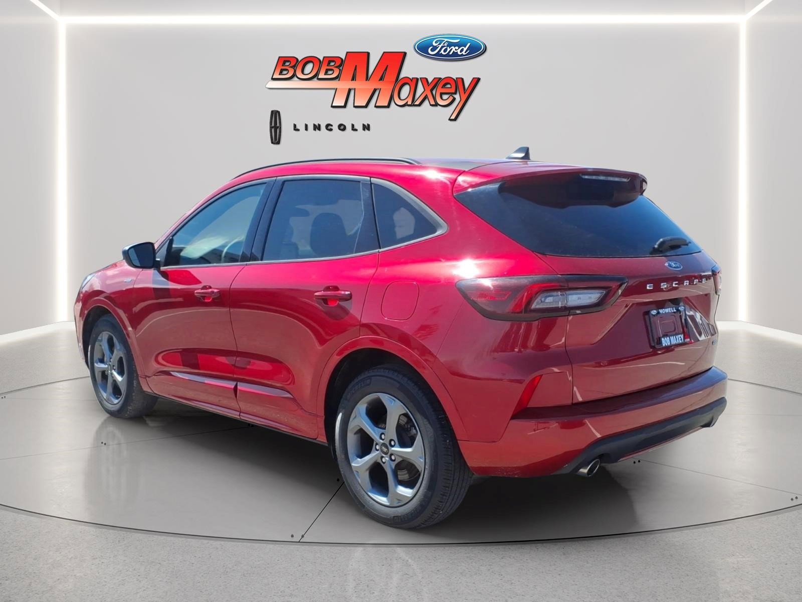 Used 2023 Ford Escape ST-Line w/ Equipment Group 301A FWD image 7