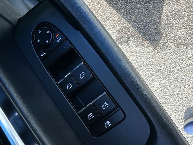 Used 2024 MAZDA CX-90 3.3 Turbo w/ Preferred Plus image 24