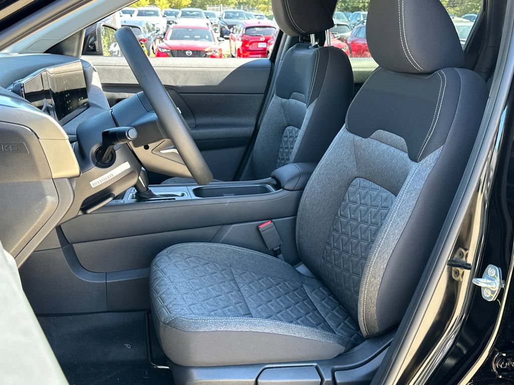 New 2026 Nissan Kicks SV w/ SV Premium Package AWD/4WD image 6