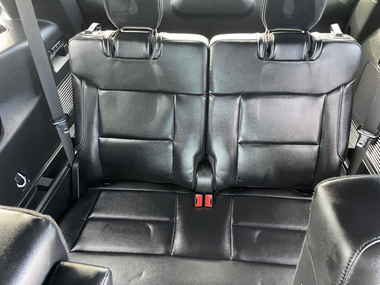 Used 2023 Ford Explorer ST w/ Equipment Group 401A image 24