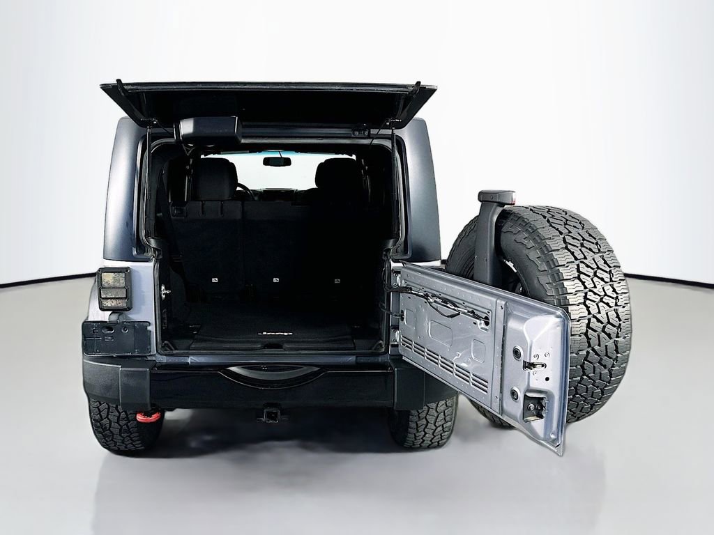 Used 2017 Jeep Wrangler Unlimited Sport AWD/4WD image 25