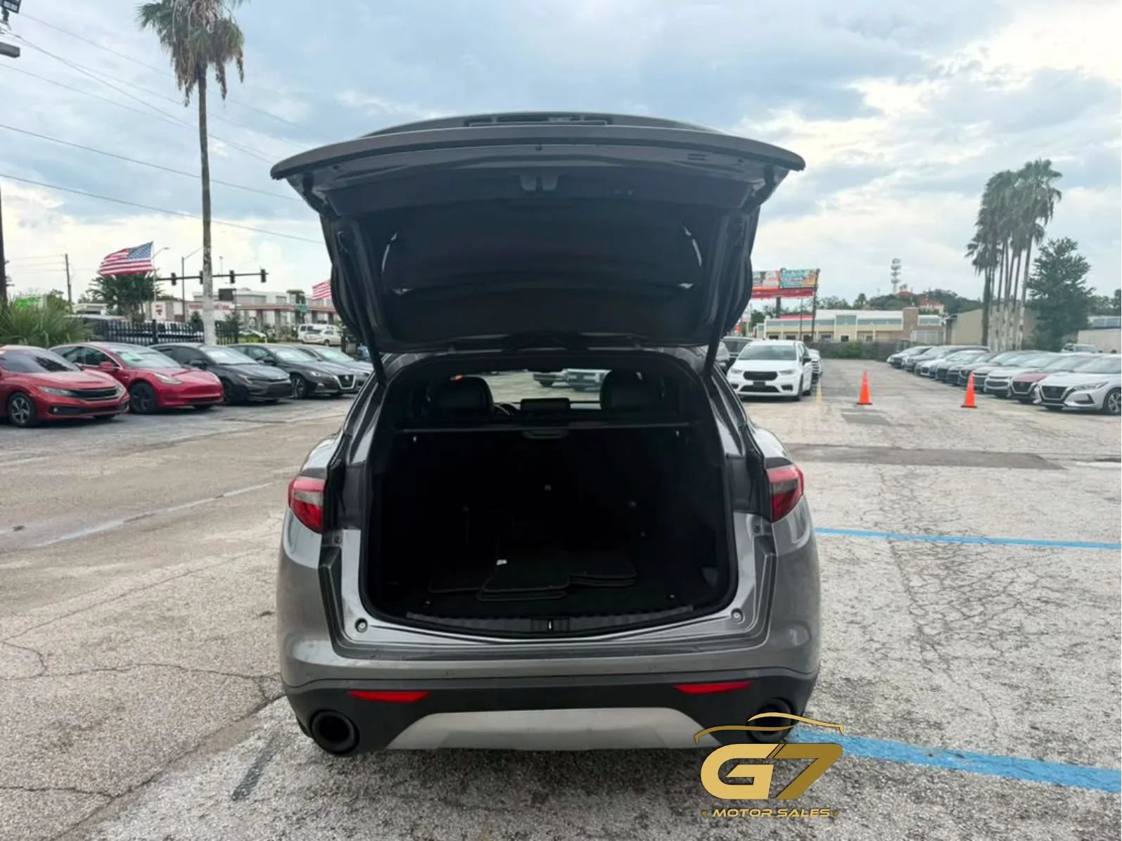 Used 2018 Alfa Romeo Stelvio Ti Sport AWD/4WD image 4