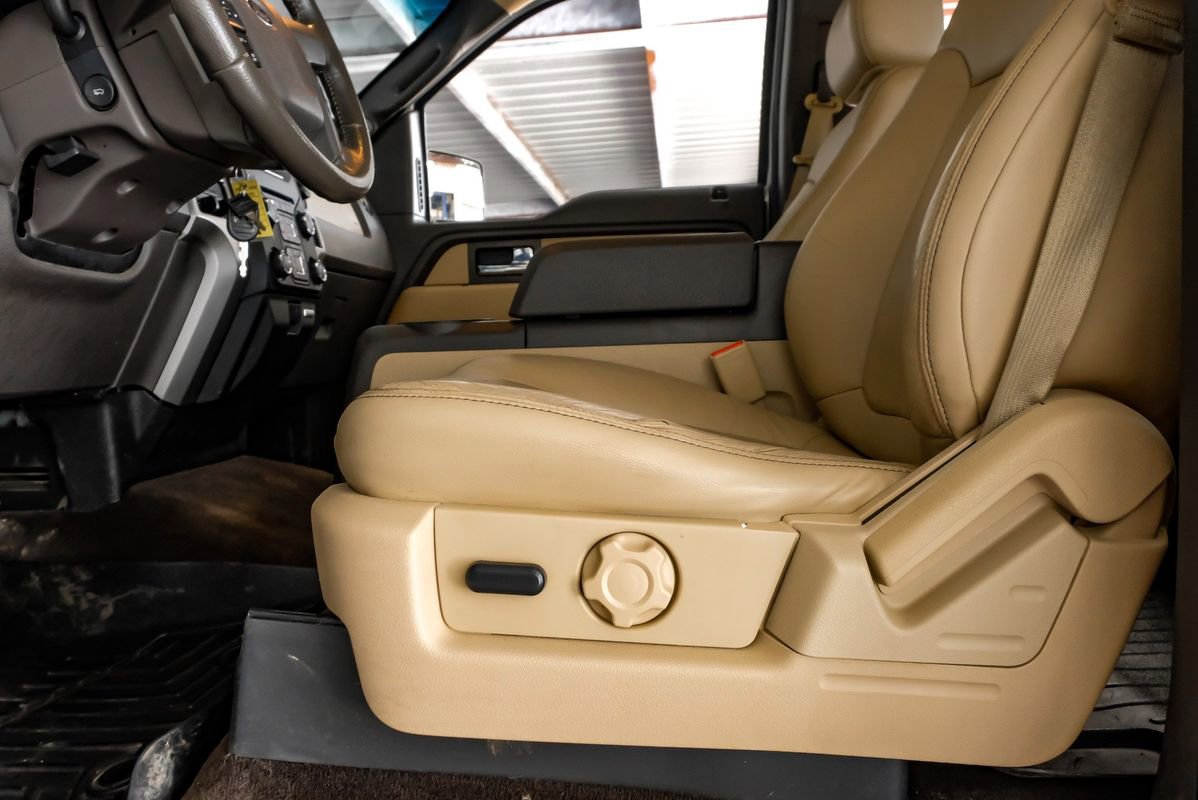 Used 2014 Ford F150 XLT w/ Equipment Group 302A Luxury image 29